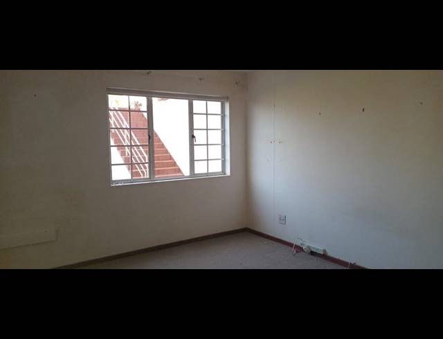 1 BEDROOM APARTMENT FOR SALE IN MUSGRAVE